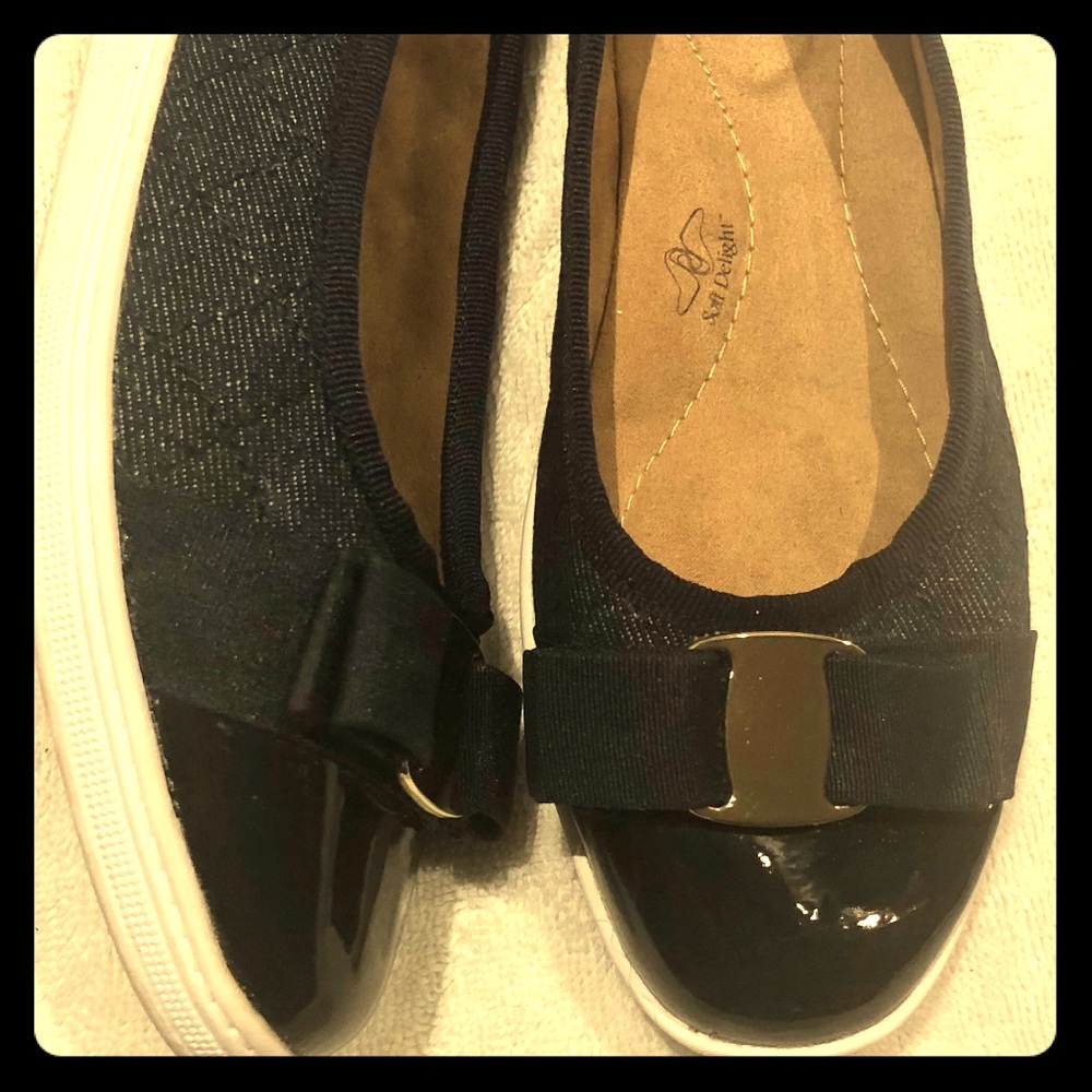 BRAND NEW Hush Puppies Women's Faeth Flat